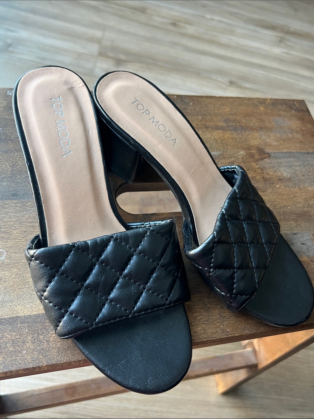 TOP Moda Black Quilted Slide Mule Sandals